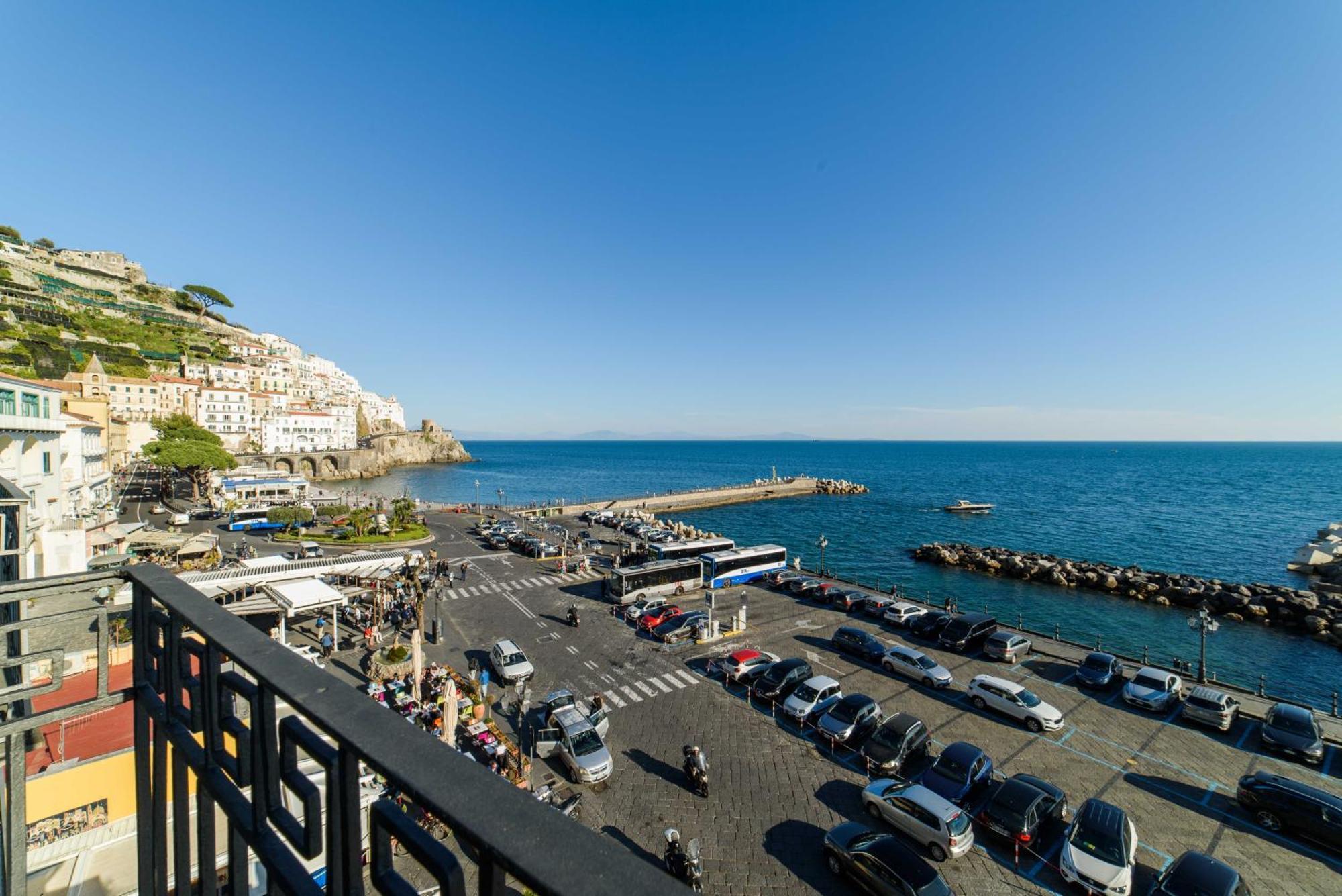 Palazzo Vitagliano Amalfi Extérieur photo